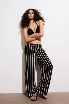 Лиф бикини с треугольными чашками пуш-ап H&M, черный