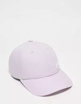 Лиловая металлическая кепка Nike futurа