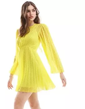 Лимонное шифоновое платье мини с шевронным принтом и завязками на спине ASOS DESIGN