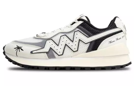 LINING Wade 001 Lifestyle Shoes Men Low-top Beige/Black