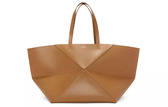 LOEWE Блестящая сумка из коровьей кожи, очень большая, женская, цвет дубово-коричневый