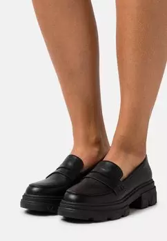 Лоферы Bullboxer, черный