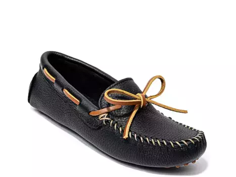 Лоферы Classic Driving Loafer Minnetonka, черный