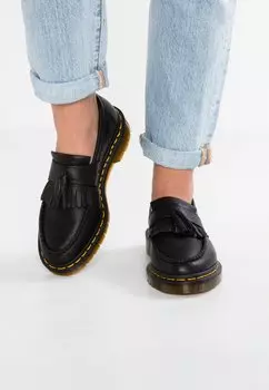 Лоферы женские Dr. Martens с бахромой, черный