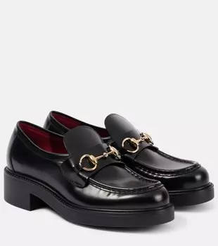 Лоферы из кожи с подвеской в виде удил Gucci, черный