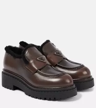 Лоферы из замши с подкладкой из овчины Prada, Moro