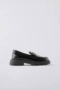 Лоферы с броги ZARA, черный