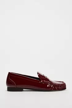 Лоферы с лакированной отделкой ZARA, бордово-красный