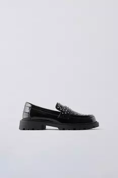 Лоферы с заклепками ZARA, черный