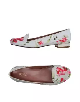 Лоферы Valentino Garavani, слоновая кость