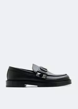 Лоферы VALENTINO GARAVANI Stud sign loafers, черный