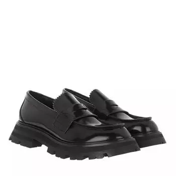 Лоферы wander loafers leather Alexander Mcqueen, черный