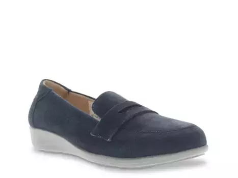 Лоферы Yetta Wedge Loafer Propet, цвет navywater_resistantsuede