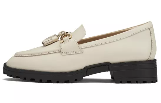 Лоферы женские белые Clarks