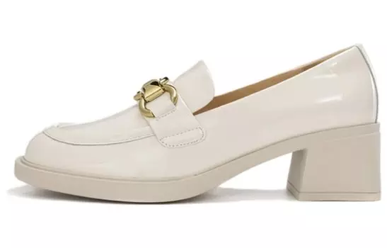 Лоферы женские бежевый Aokang