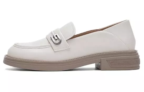 Лоферы женские бежевый Aokang