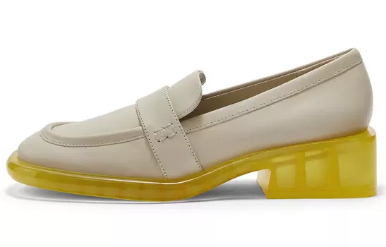 Лоферы женские Charles&Keith