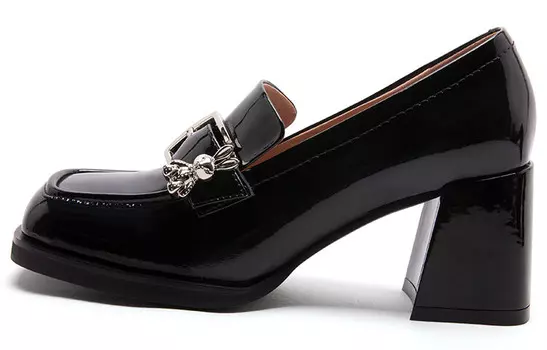 Лоферы женские черные Paco Gil