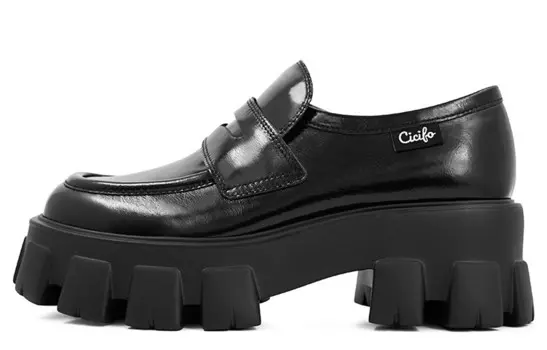 Лоферы женские черный Cicifo