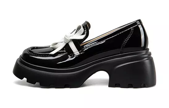 Лоферы женские черный Lily Wei