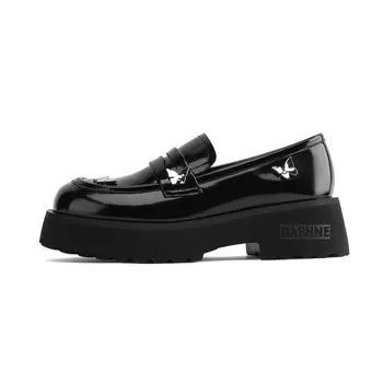 Лоферы женские Daphne