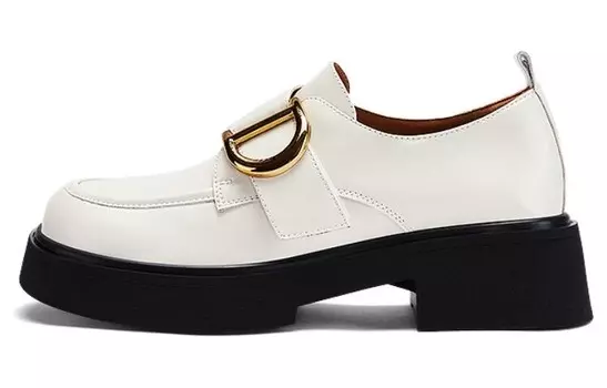 Лоферы женские Daphne, белый