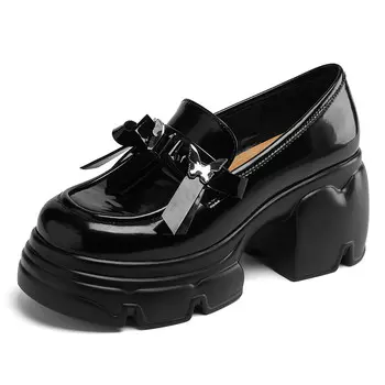 Лоферы женские Gredio, черный