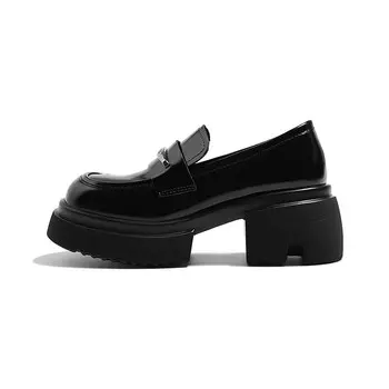 Лоферы женские Mis. Danny, бежевый