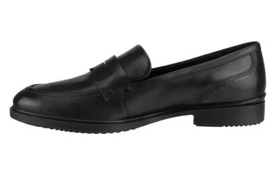 Лоферы женские низкие черные Ecco