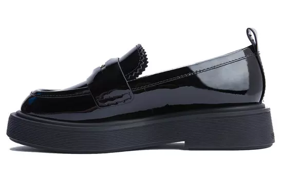 Лоферы женские Pedro