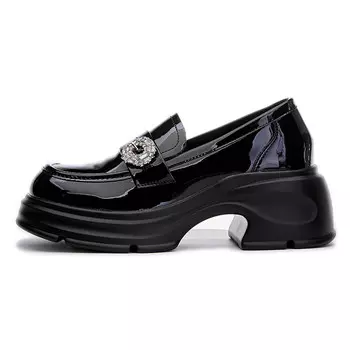 Лоферы женские Pooq, черный