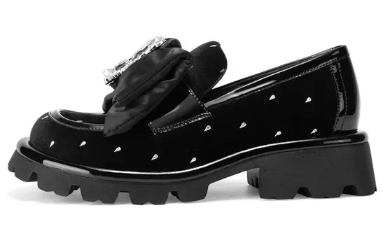 Лоферы женские с низким верхом Mio, черный/белый