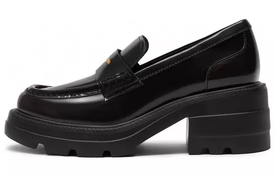 Лоферы женские Staccato