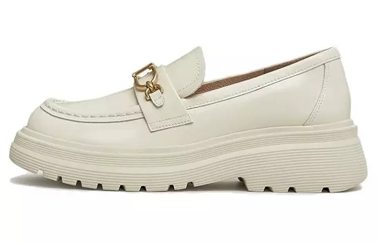 Лоферы женские Tata, бежевый