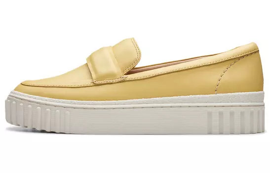 Лоферы женские желтые Clarks