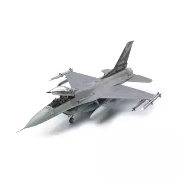 Локхид F-16C (Блок 25/32), Military Aircraft Models (1:48) (Tamiya)