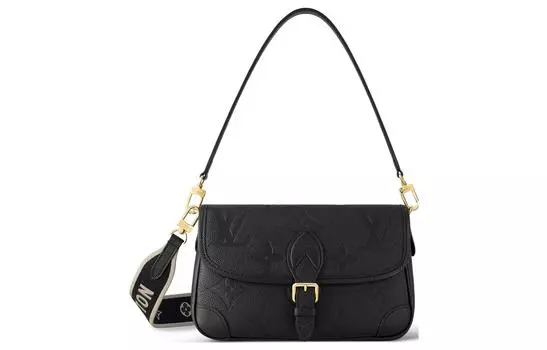 LOUIS VUITTON Сумка Diane Black