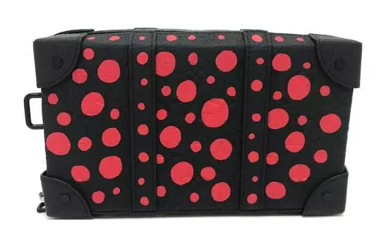 LOUIS VUITTON Сумка X Yayoi Kusama Soft Trunk Wearable Wallet Black/Red