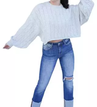 Любимый свитер белого цвета falcon park