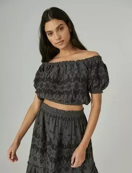 Lucky Brand Женский кружевной укороченный топ с открытыми плечами, цвет charcoal