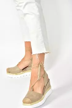 M996138502 Кожаные женские туфли на танкетке Fox Shoes