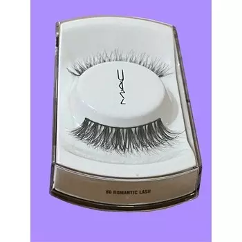Mac Cosmetics 80 Romantic Lashes — новинка в упаковке
