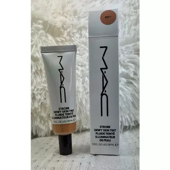 MAC Strobe Dewy Skin Tint 30 мл — выберите оттенок Mac Cosmetics