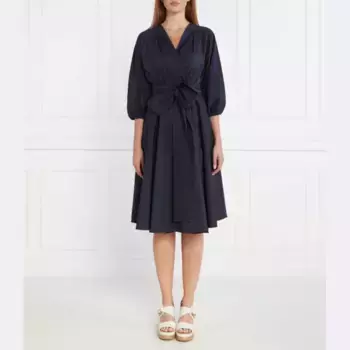 Магазины одежды Max Mara, синий