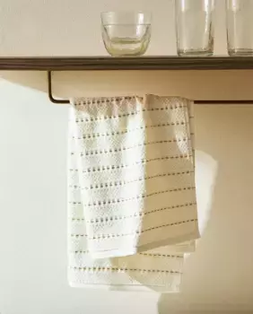 Махровое кухонное полотенце из хлопка Zara Home, экрю