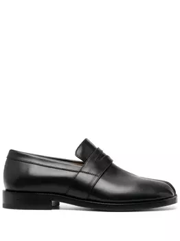 Maison Margiela лоферы Tabi, черный