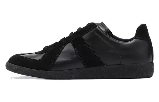 Maison Margiela Replica Black