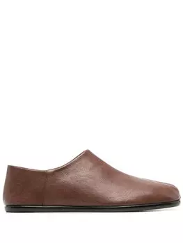 Maison Margiela туфли Tabi, коричневый