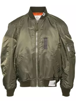 Maison Mihara Yasuhiro бомбер-пуховик с нашивкой-логотипом, зеленый