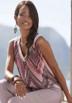 Майка LASCANA с принтом по всей поверхности и V-образным вырезом, летняя блузка, бордовый